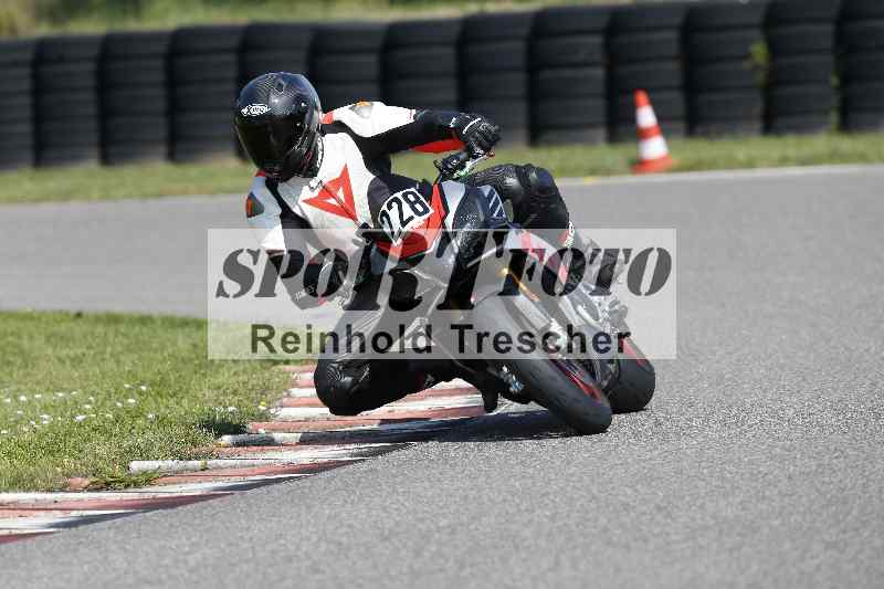 /44 09.08.2025 Plüss Moto Sport ADR/Einsteiger/228